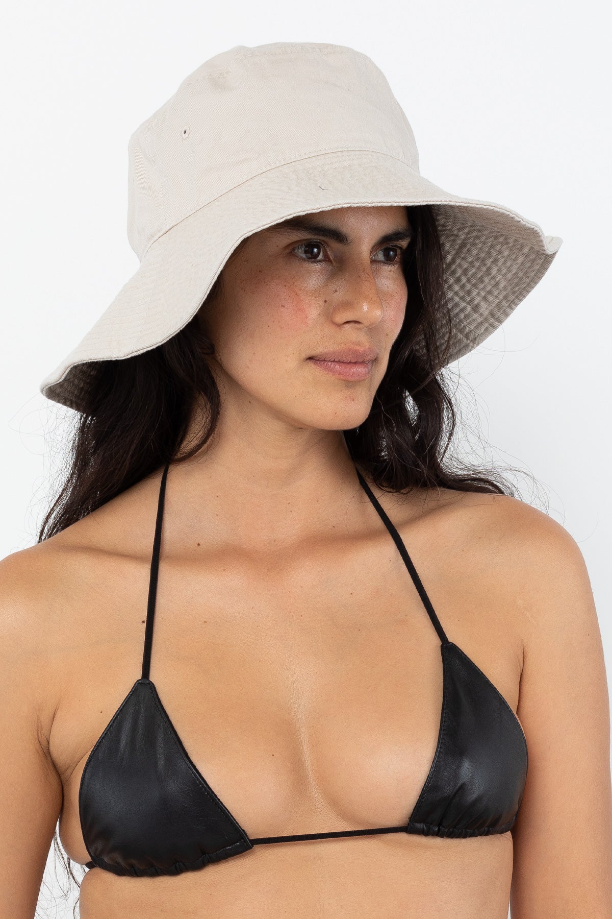 Stylish Wide Brim Bucket Hat for Sun Protection